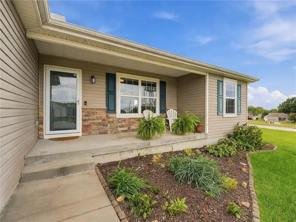 7305 E 143rd ST, Grandview, MO 64030