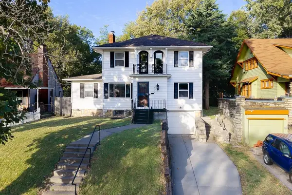 5828 Paseo BLVD, Kansas City, MO 64110