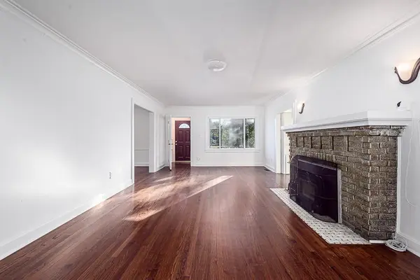 5828 Paseo BLVD, Kansas City, MO 64110