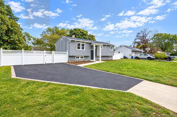 3115 Eagle AVE, Medford, NY 11763