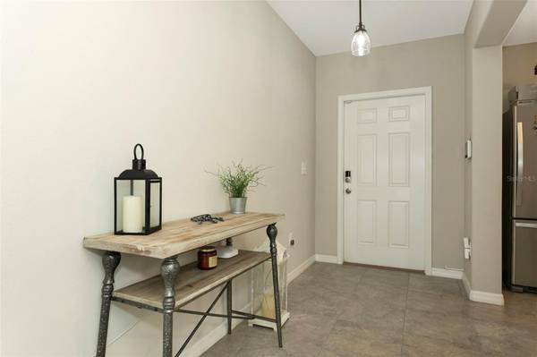 128 CASCADE BEND DR, Ruskin, FL 33570
