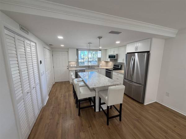 648 COHEN WAY #0, Sarasota, FL 34236