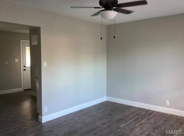 109 Marcia LN, Pacific, MO 63069