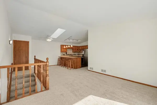 11121 Edgewood CIR N, Champlin, MN 55316