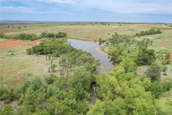 N 1970 Rd RD, Elk City, OK 73644