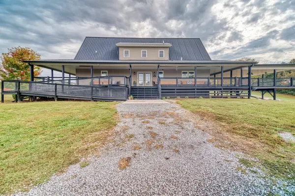 1633 Squire Lyles Rd, Scottsville, KY 42164
