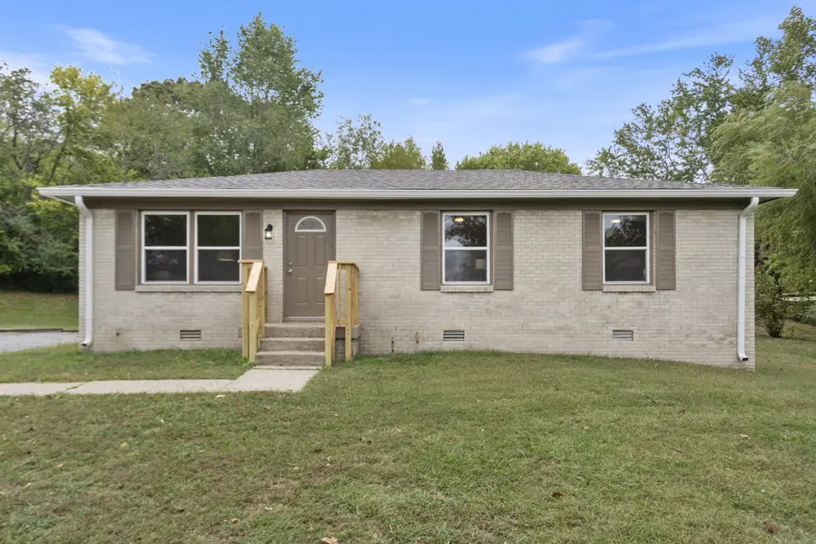 118 Spanish Ct, Dickson, TN 37055
