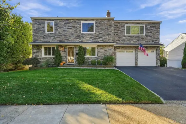 140 Baltimore AVE, Massapequa, NY 11758