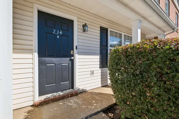 234 Arapaho Dr, Murfreesboro, TN 37128