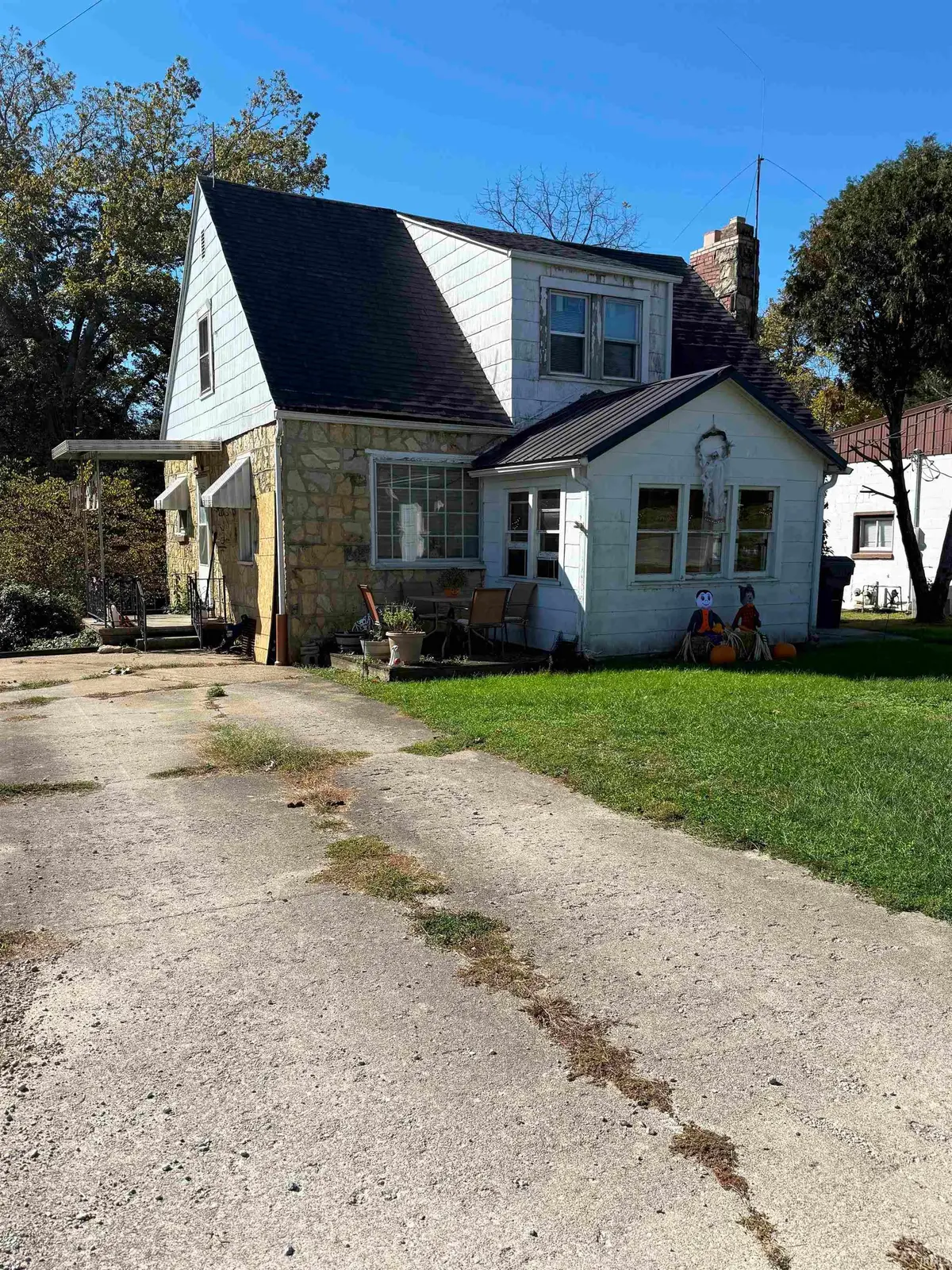 109 E Indiana AVE, Eaton, IN 47338-8833