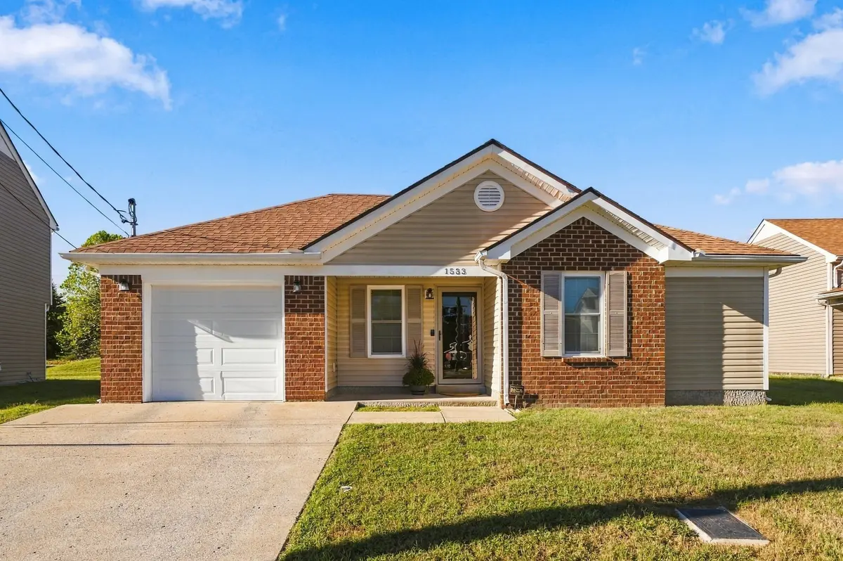 1533 Emerald Bay Blvd, Whites Creek, TN 37189