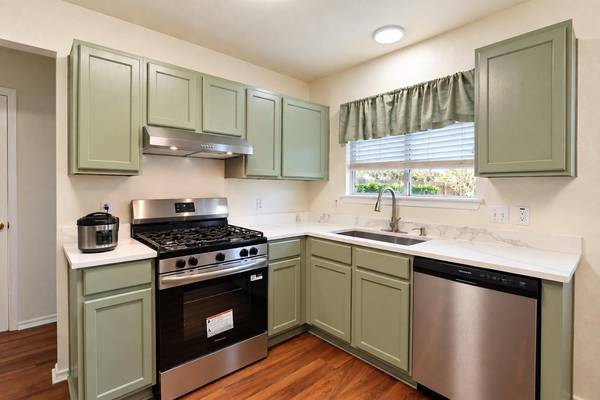 203 Pheasant TRL, Bastrop, TX 78602