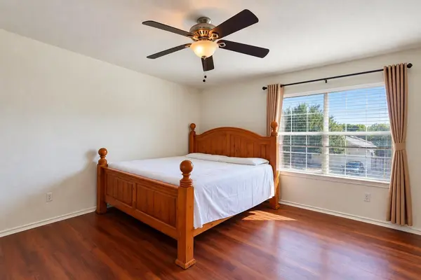 203 Pheasant TRL, Bastrop, TX 78602