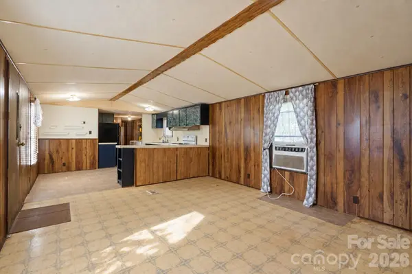 2495 Harding RD, Connelly Springs, NC 28612