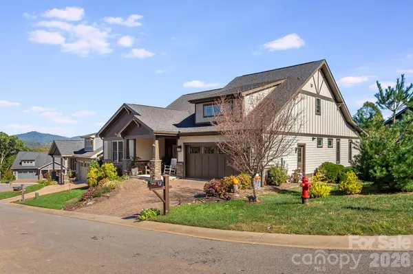 189 Waightstill DR, Arden, NC 28704