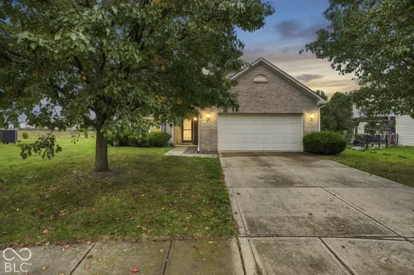 2349 Cole Wood CIR, Indianapolis, IN 46239