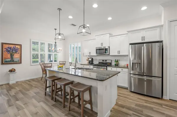 11711 GRAMERCY PARK AVE, Bradenton, FL 34211