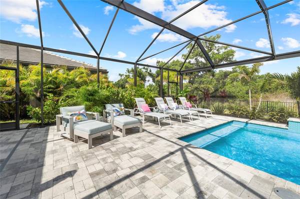 5437 SILVERSIDE PINE CT, Lakewood Ranch, FL 34211
