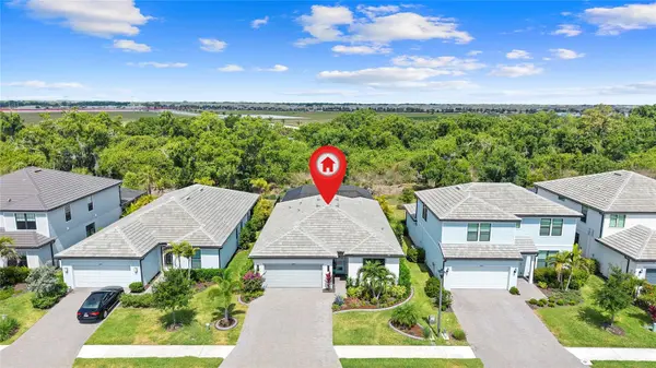 5437 SILVERSIDE PINE CT, Lakewood Ranch, FL 34211