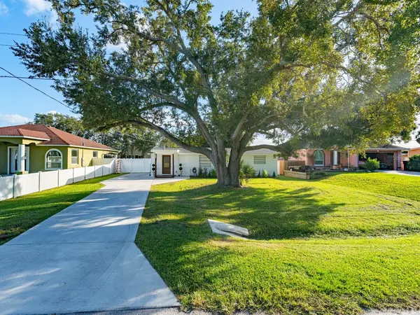 9014 W NORFOLK ST, Tampa, FL 33615