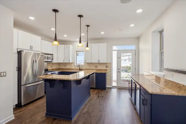 2321 S WABASH ST #17, Chicago, IL 60616