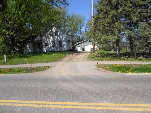 5676 Oakgreen AVE N, Oak Park Heights, MN 55082