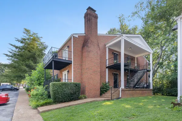 601 Boyd Mill Ave #G8, Franklin, TN 37064