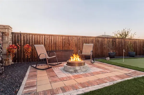 2601 Wesley Avenue, Aubrey, TX 76227