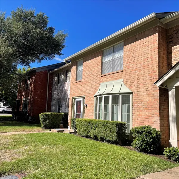 7269 Creekside DR, Austin, TX 78752