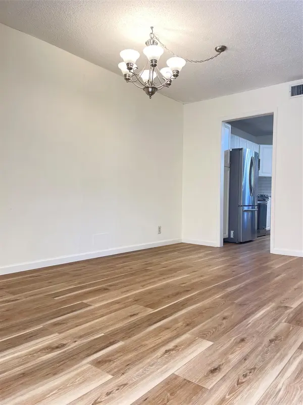 7269 Creekside DR, Austin, TX 78752