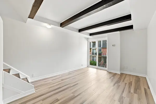 325 Jarvis ST #18, Toronto C08, ON M5B 2C2