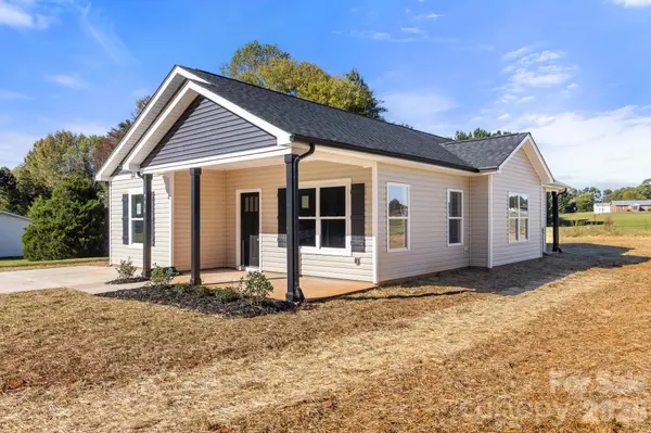 1994 Modern Estates RD, Lincolnton, NC 28092