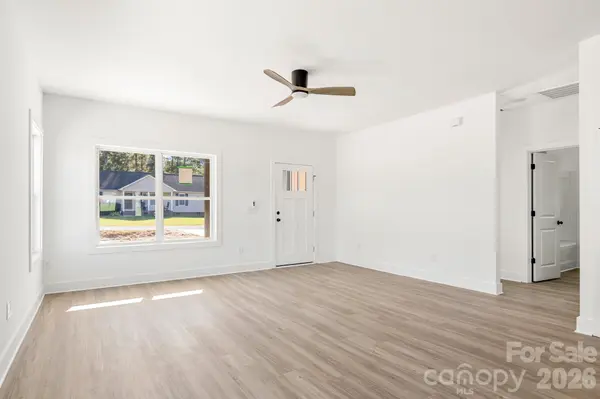 1994 Modern Estates RD, Lincolnton, NC 28092