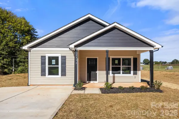 1994 Modern Estates RD, Lincolnton, NC 28092