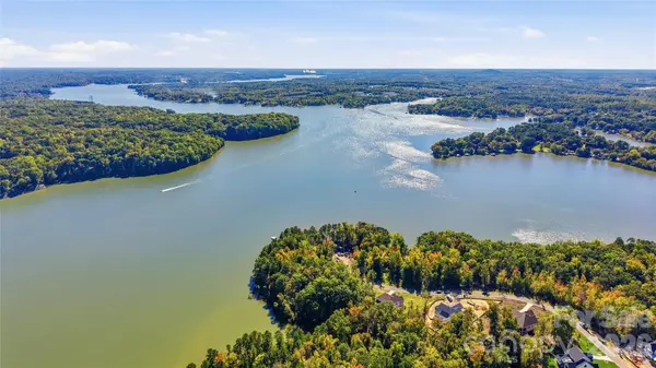 1222 Great Egret DR, Clover, SC 29710
