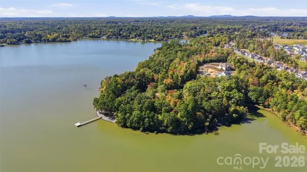 1222 Great Egret DR, Clover, SC 29710