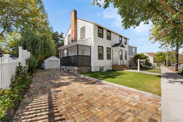 162 Bentley ST, Staten Island, NY 10307