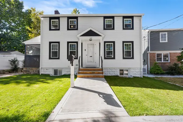 162 Bentley ST, Staten Island, NY 10307