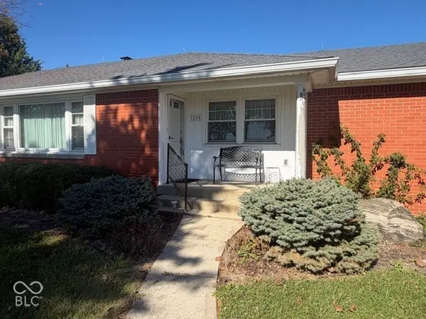 7838 W US Highway 52, New Palestine, IN 46163