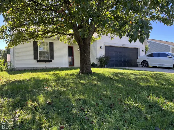 6453 Oyster Key LN, Plainfield, IN 46168