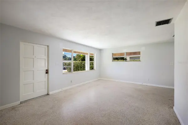 2877 MICHIGAN ST, Sarasota, FL 34237