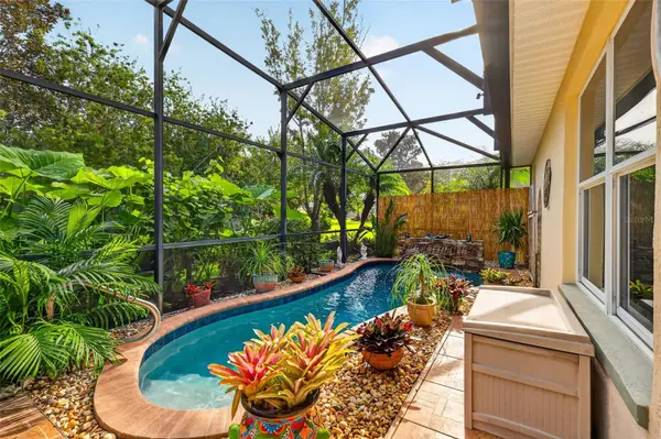 6121 HUNTERS RIDGE AVE, Leesburg, FL 34748