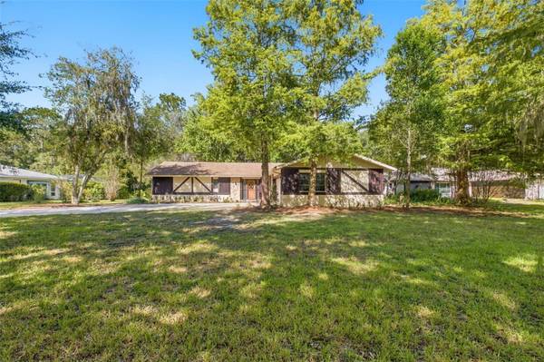 12 SYCAMORE CT E, Homosassa, FL 34446
