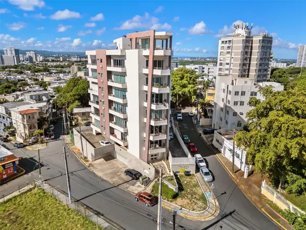 2014 CALLE LAS VIOLETAS #201, San Juan, PR 00915