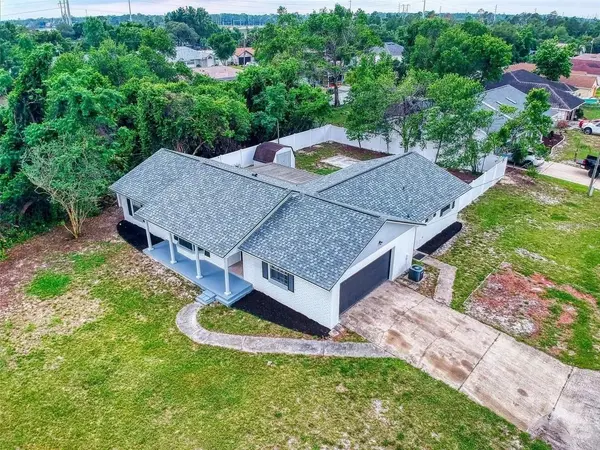 1836 PLUMTREE DR, Deltona, FL 32725