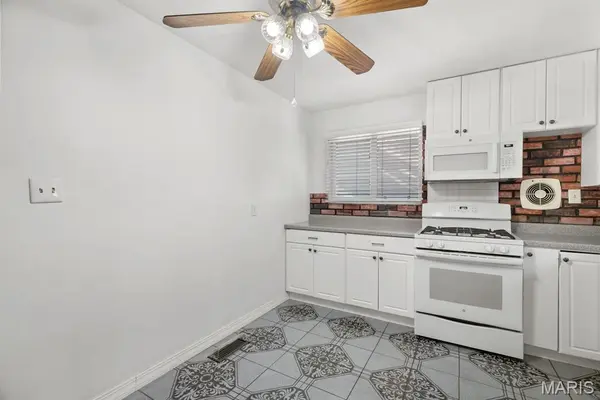 855 Sunset DR, Arnold, MO 63010