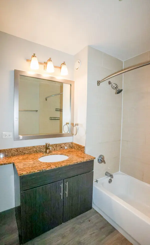 180 N Jefferson ST #2710, Chicago, IL 60661
