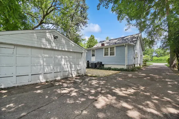 34690 N Nokomis TRL, Mchenry, IL 60050