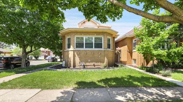1648 Wisconsin AVE, Berwyn, IL 60402