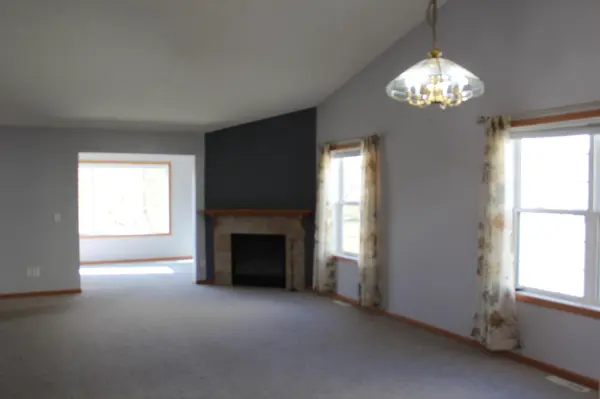 667 Marsh DR, Delano, MN 55328